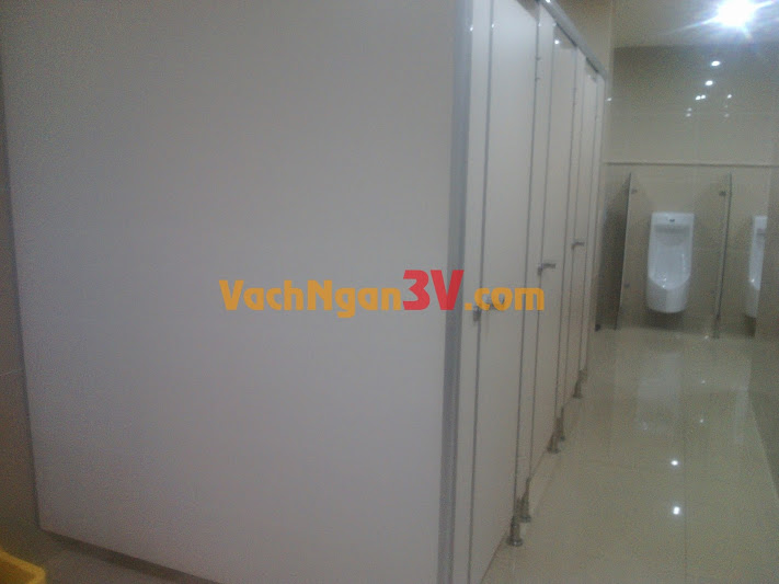 vach ngan ve sinh tai da nang