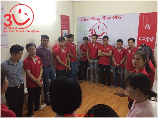 Ngoài những anh em còn đang công tác ngoại tỉnh, toàn bộ thành viên 3V hội tụ về văn phòng chính tham dự buổi dinh hoạt đầu tuần đầy náo nhiệt
