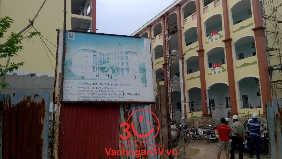 3V GROUP thi công vách ngăn vệ sinh trường mầm non tư thục Hồng Ân – Gò Vấp – TP HCM