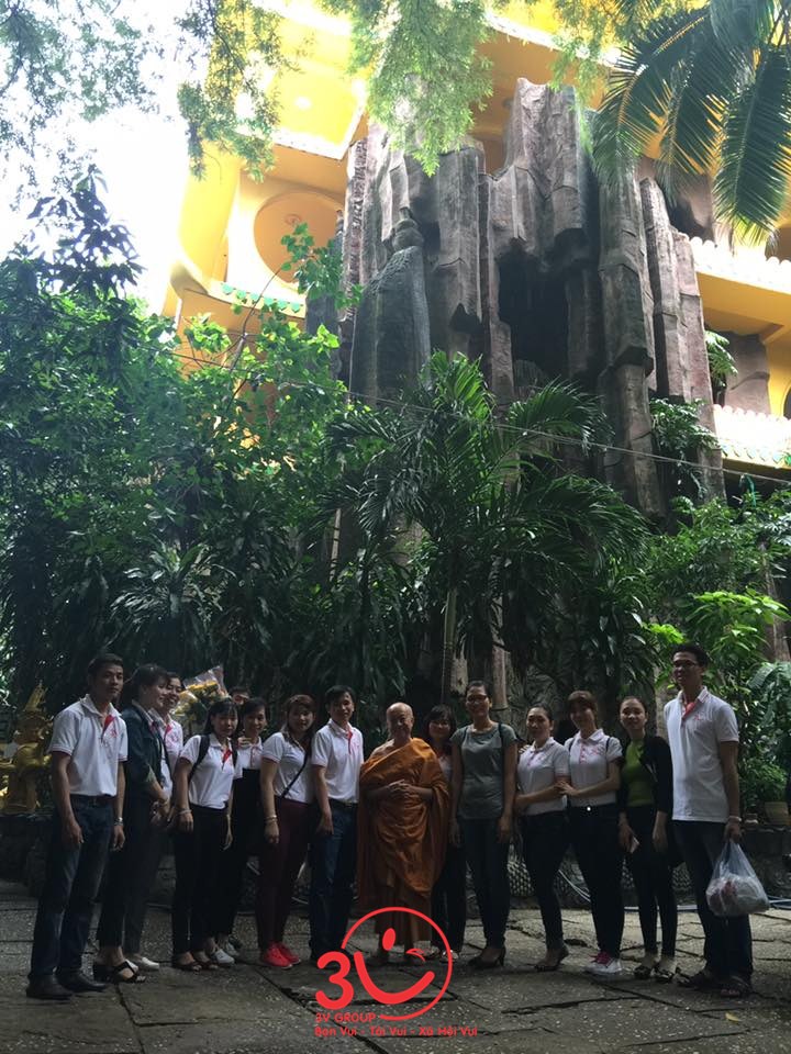 3V hoạt động thiện nguyện tại chùa Kỳ Quang 2 TP. HCM