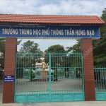 Lắp đặt tấm vách ngăn vệ sinh compact Trường THPT Trần Hưng Đạo, Bà Rịa Vũng Tàu