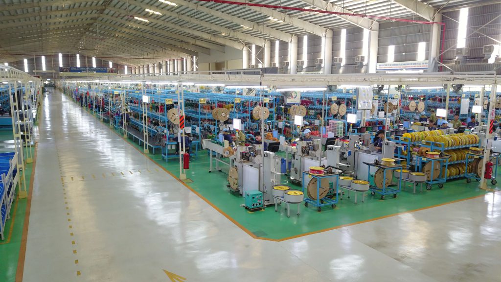 Làm vách ngăn wc đẹp lần thứ 3 cho Nhà máy sản xuất ô tô Thaco – Kia, Quảng Nam